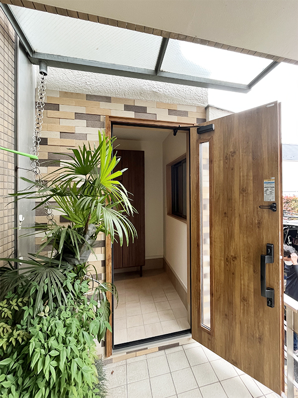 耐震補強と断熱材に包まれた安心で快適な家　大田区E様邸